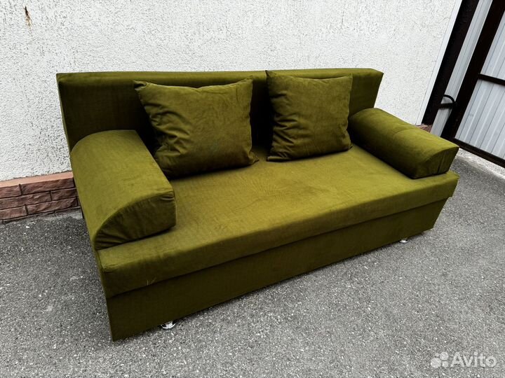 Диван прямой