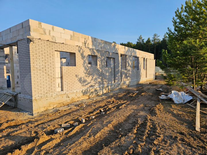 Дом 193 м² на участке 10 сот.