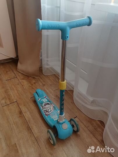 Самокат детский трехколесный бу