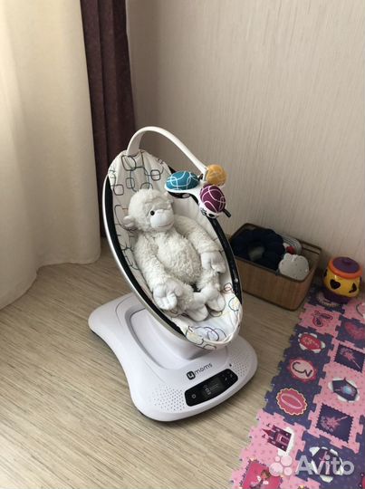 Кресло-качалка 4moms
