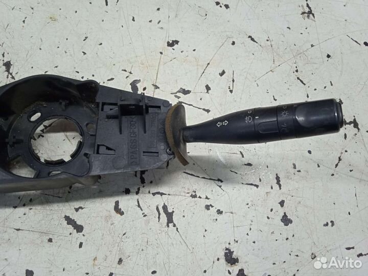 Подрулевой переключатель поворотов Peugeot 306