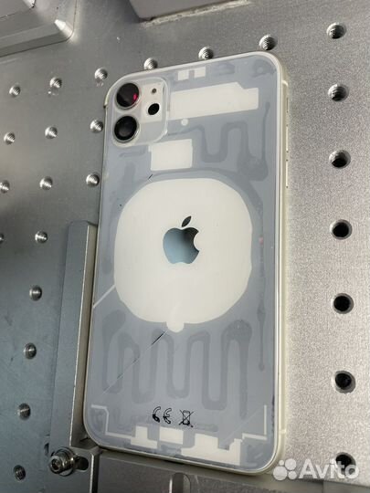 Задние стекла iPhone