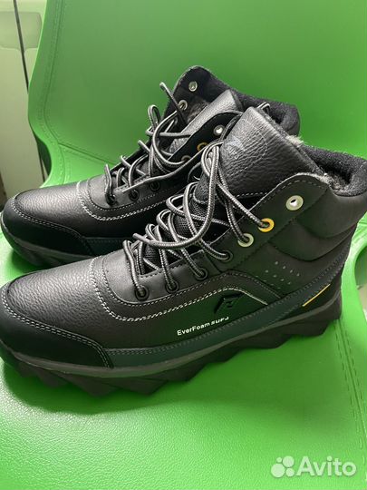 Ботинки зимние 41