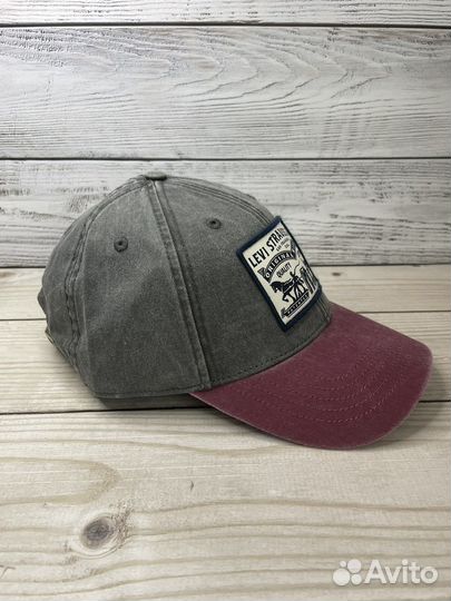 Бейсболка мужская джинсовая Levis
