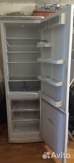 Холодильник атлант двукомпрессорный бу