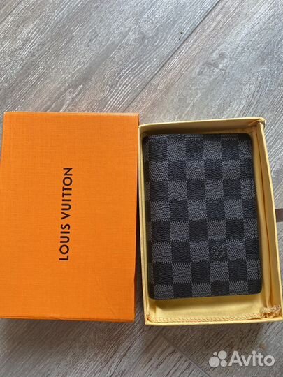 Обложка на паспорт louis vuitton
