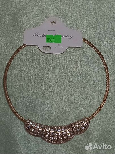 Колье ожерелье