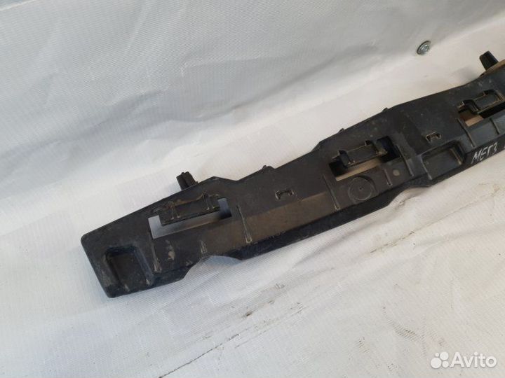 Кронштейн задний Renault Megan 3 2012