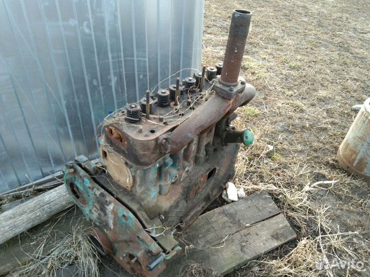 Запчасти на трактор юмз