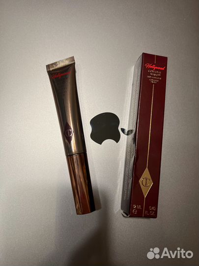 Charlotte Tilbury hollywood contour light wand