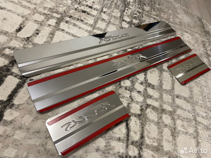 Накладки Ford Focus 2