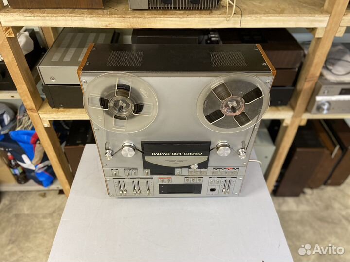 Катушечный магнитофон Олимп 004