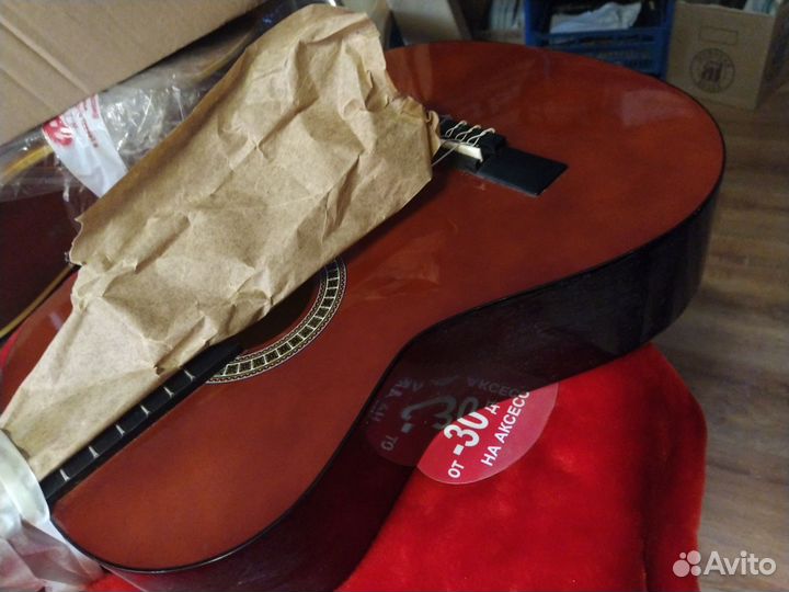 Гитара классика, 89 на 31