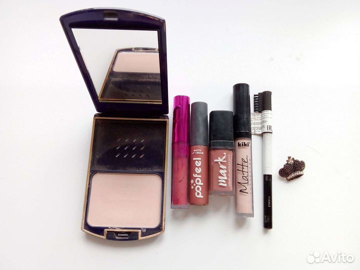 Блеск для губ, пудра