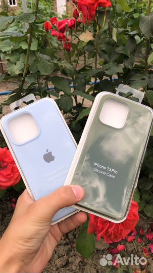 Чехол на iPhone