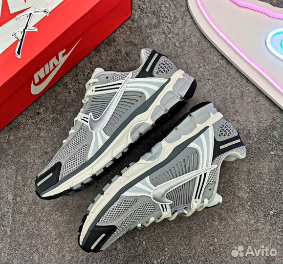 Кроссовки Nike Air Zoom Vomero 5 Мужские