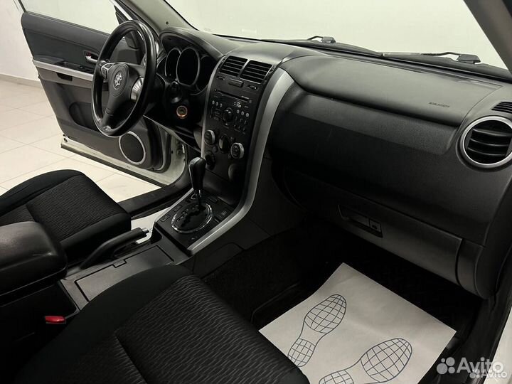 Suzuki Grand Vitara 2.4 AT, 2014, 129 000 км