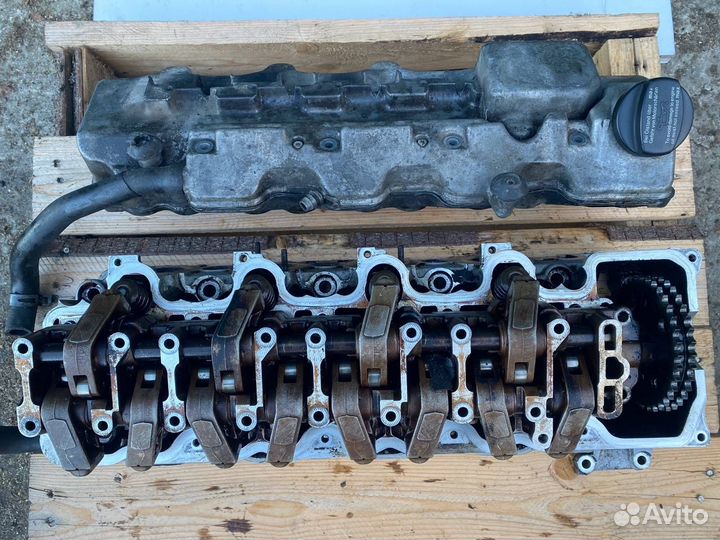 Головка блока цилиндров левая Mercedes Benz S