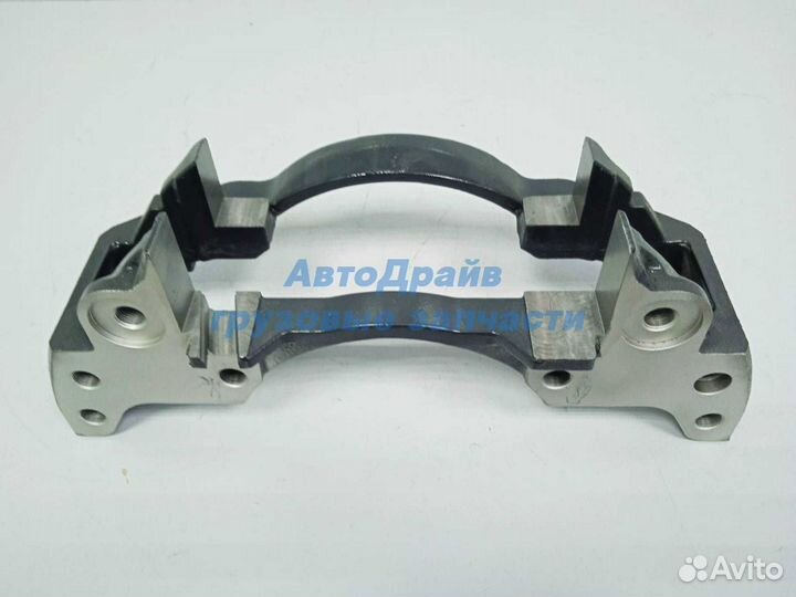 Скоба суппорта Wabco Pan 19,5 левая