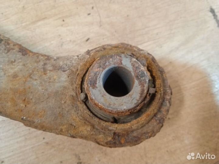 Рычаг подвески задний Mazda Mazda6 универсал 2.0