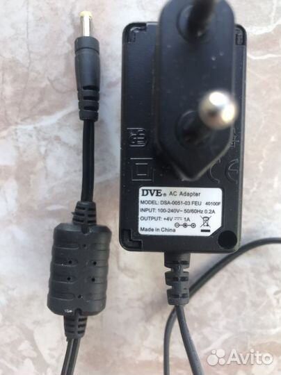 Зарядка (4В, 1А) DVE DSA-0051-03 FEU