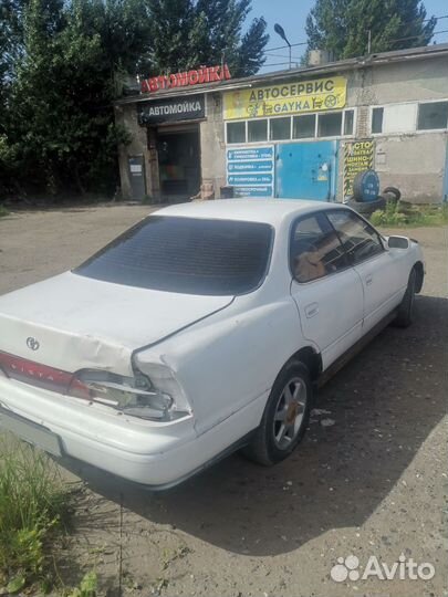 Toyota Vista 2.0 AT, 1993, 200 000 км