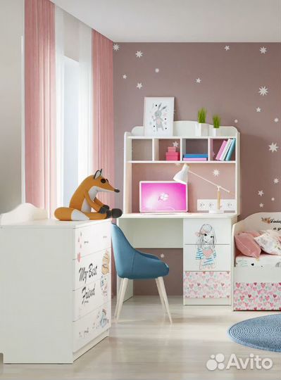 Стол письменный 