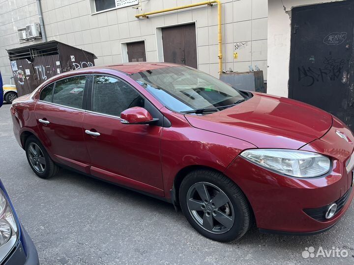 Renault Fluence 1.6 AT, 2011, 161 000 км