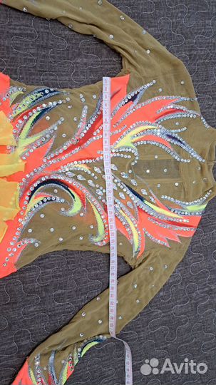 Продам купальник для художественной гимнастики