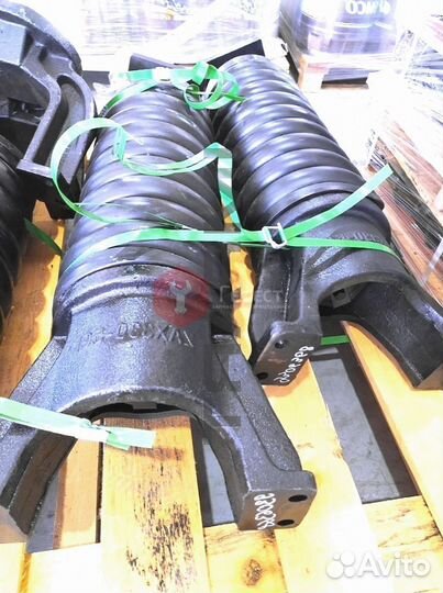 Натяжитель цепи Hitachi ZX330-3F