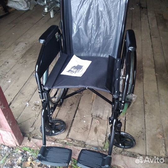 Инвалидная коляска
