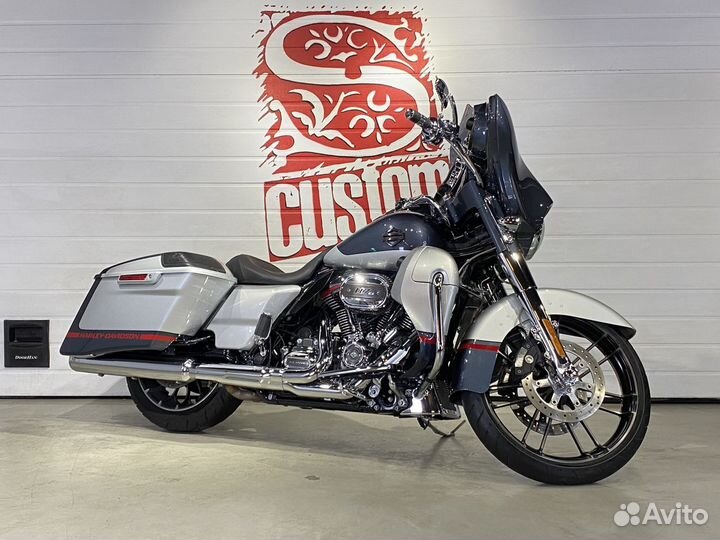 Harley Davidson CVO Street Glide, 20571 км, 2019