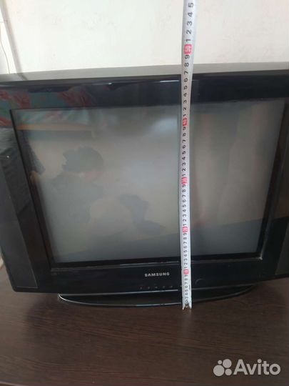 Телевизор samsung