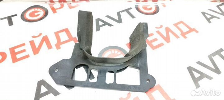 Защита привода левая Audi A6 4G CGW 18.04.2011