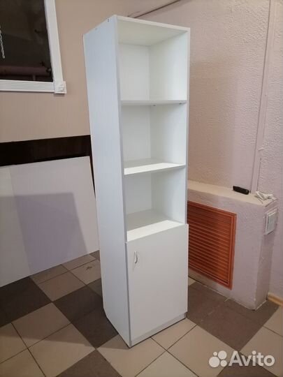 Продаем мало б/у медицинскую и офисную мебель