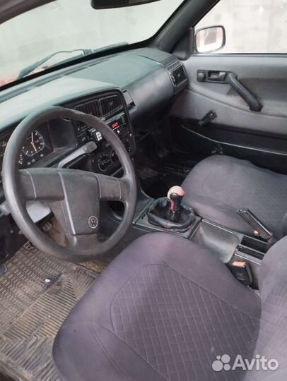 Volkswagen Passat 1.8 МТ, 1988, 300 000 км