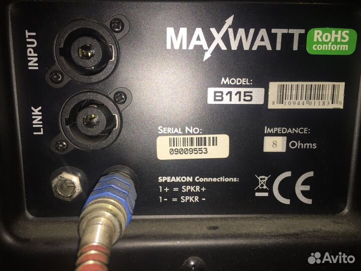 Кабинет для бас-гитары Hiwatt Maxwatt B115