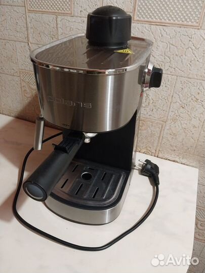 Кофеварка рожковая polaris