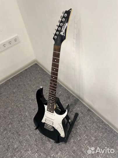 Электрогитара Ibanez GRG140-BK + чехол+ стойка
