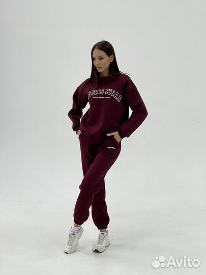 Костюм спортивный