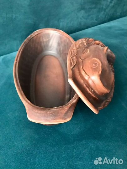 Рыбница из красной глины