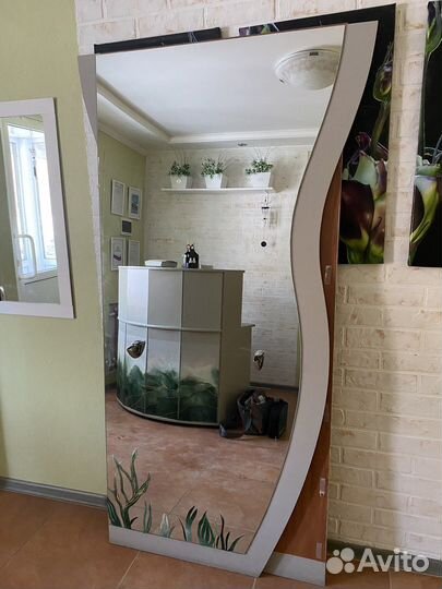 Парикмахерское зеркало