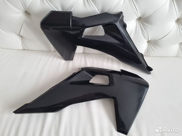 Обтекатель радиатора Polisport Husqvarna FE TE FC