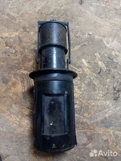 Старинный фонарь