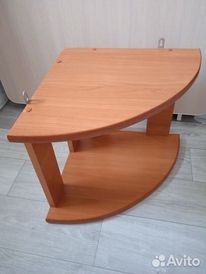 Полка угловая