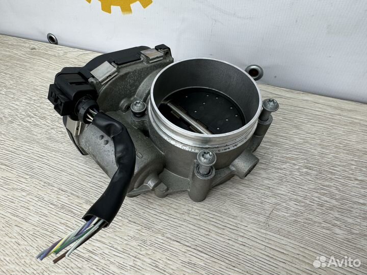 Дроссельная заслонка Audi A4 B8 2009