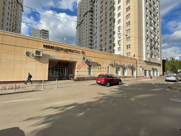 Продам торговое помещение, 3500 м²