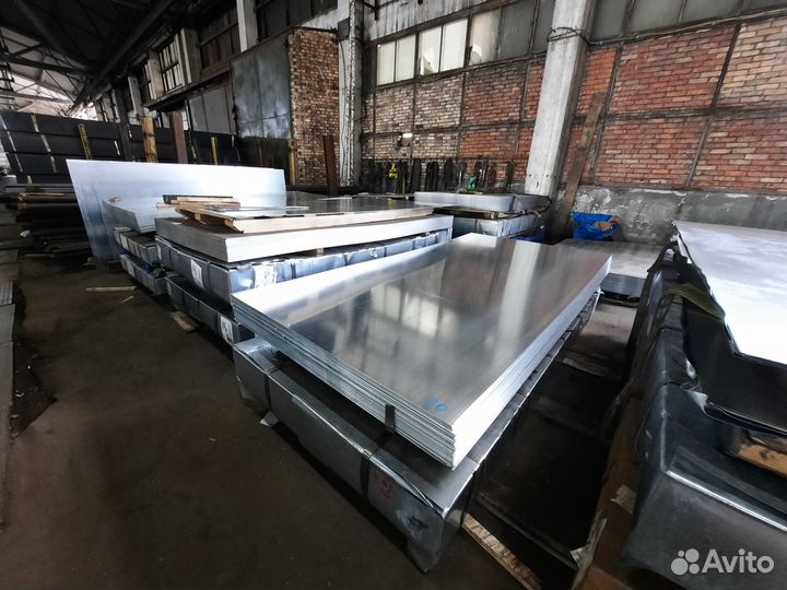 Лист нержавеющий х/к холоднокатаный 1х1250х2500 BA+PE (зеркальный) Тайвань (китай), марка aisi 304