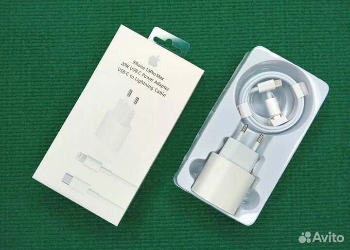 Зарядное устройство для iPhone 20W