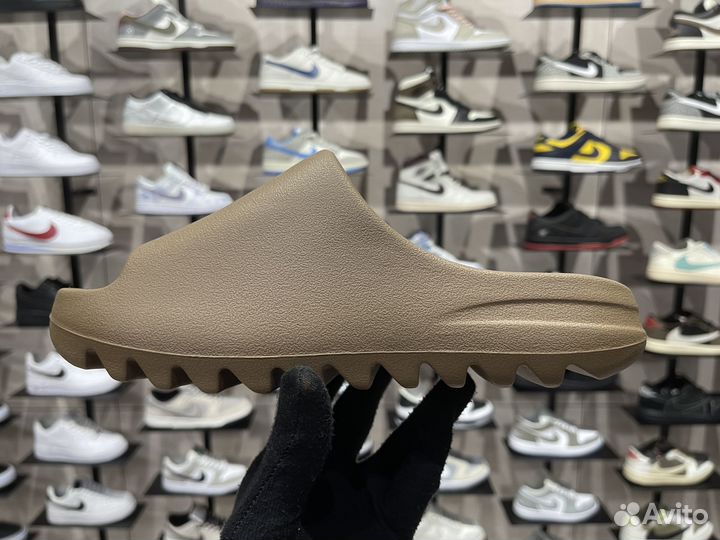 Сланцы Adidas Yeezy Slide 